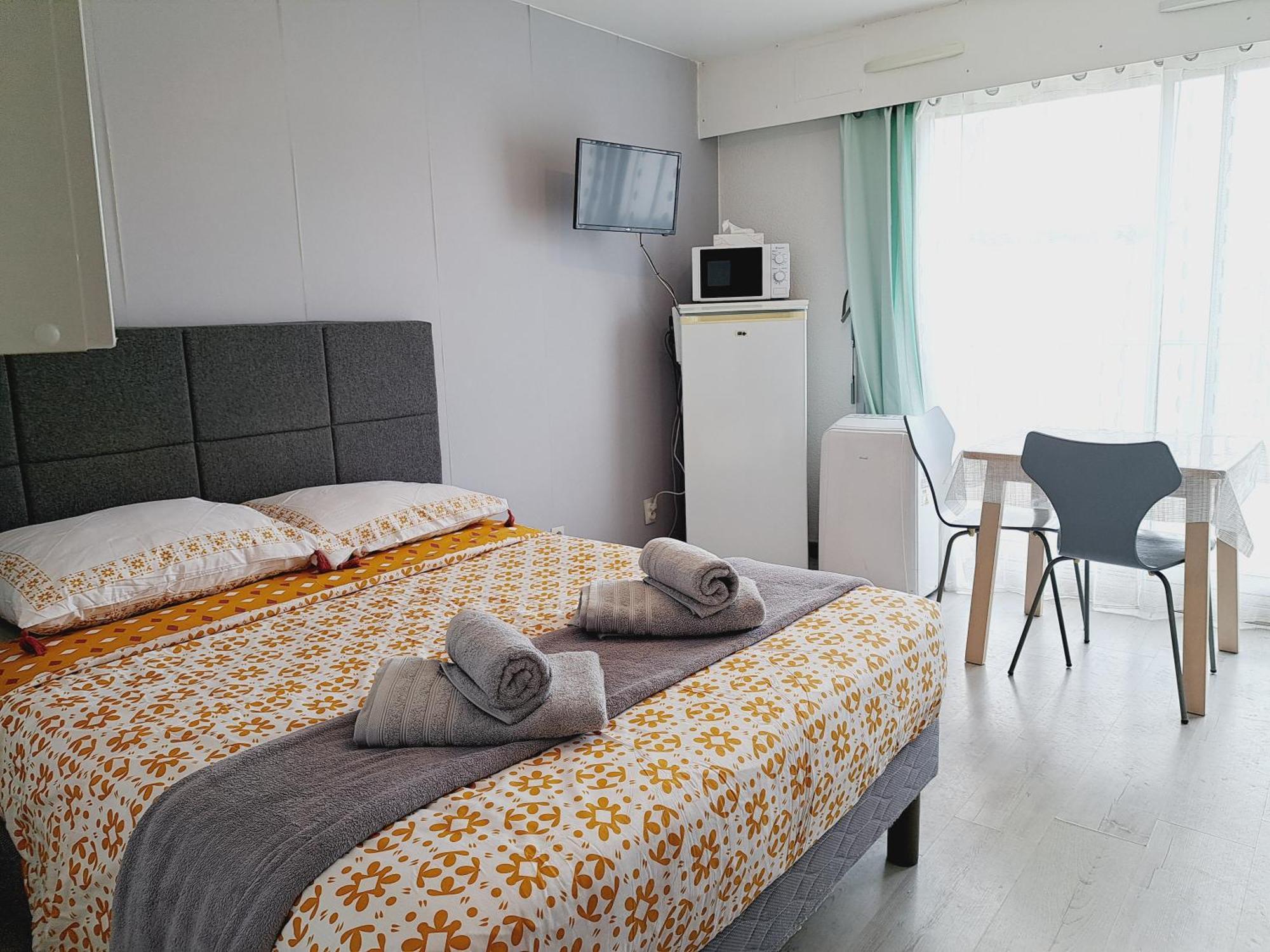 Studio Moderne - Plage Du Grazel Gruissan Luaran gambar