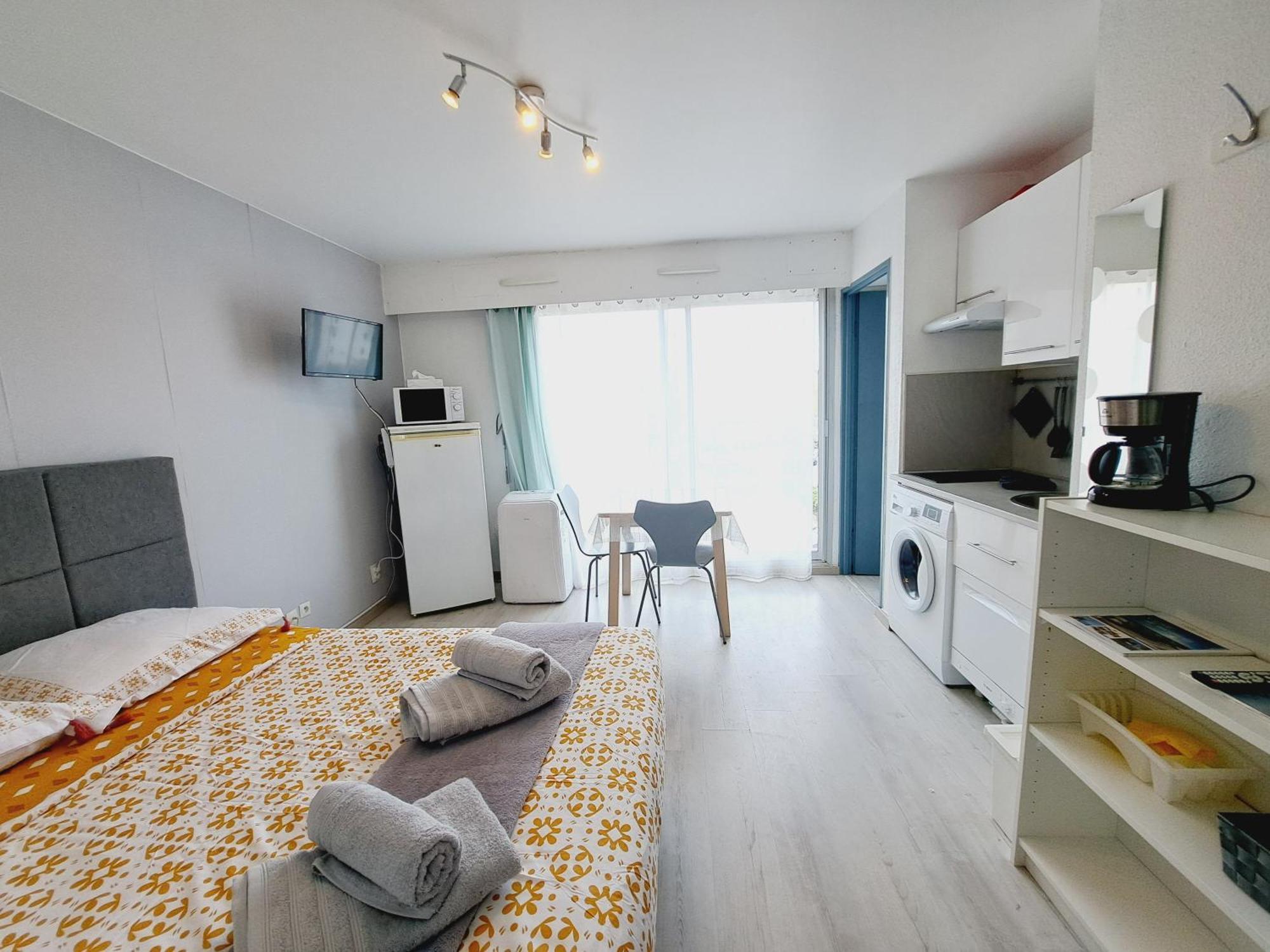Studio Moderne - Plage Du Grazel Gruissan Luaran gambar