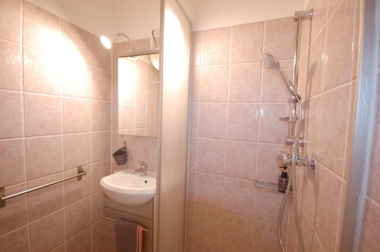 Studio Moderne - Plage Du Grazel Gruissan Luaran gambar